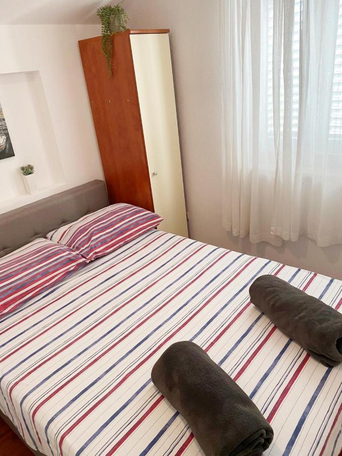 Apartman Beus Makarska Buitenkant foto