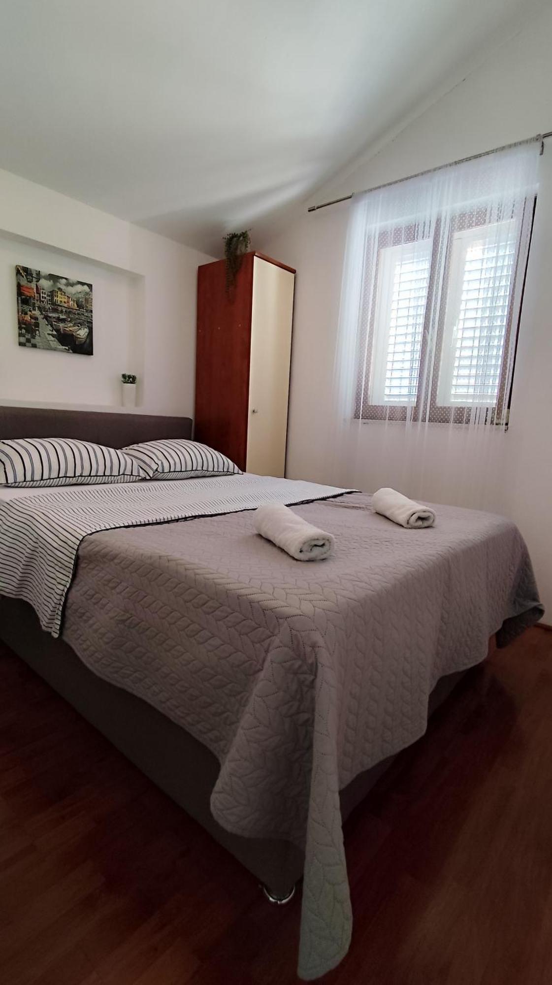 Apartman Beus Makarska Buitenkant foto